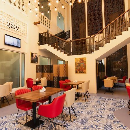 Central Inn Souq Waqif Doha Bagian luar foto